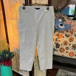 Zac & Rachel Light Gray Women's Capris